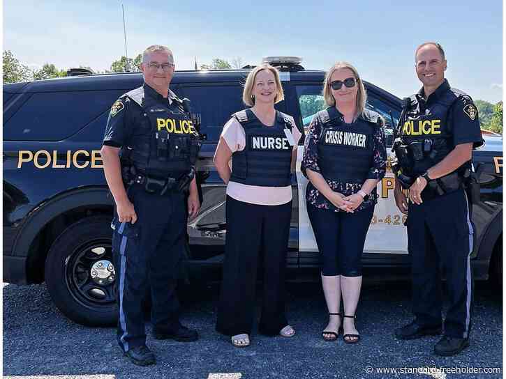 SDG OPP mobile crisis response team speaks in Martintown