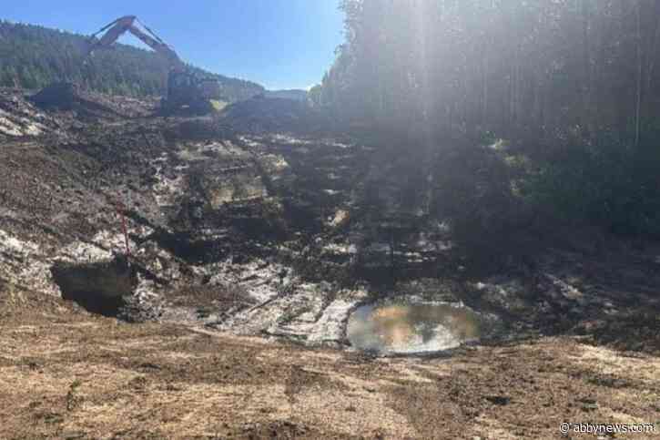 Diesel spill appears contained in recovery area after crash near northern B.C. waterway