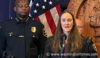 Seattle mayor defends ousting police chief after festival shootout
