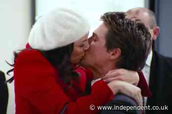 &pound;10 for 10 minutes: Are airport drop-off fees robbing us of our romantic goodbye?