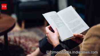 People who still read physical books have these 7 unique psychological strengths