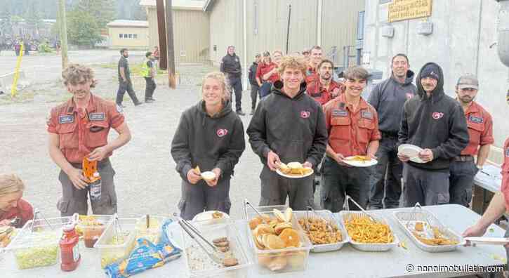 Clinton man helps feed firefighters, witnesses fire 