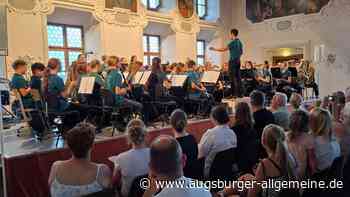 Maria-Ward-Realschule zeigt weit mehr als ein sommerliches Schulkonzert