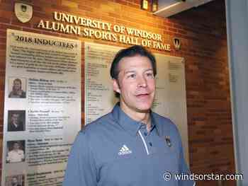 Ex-NHLer Todd Warriner to coach Windsor Lancers women's hockey team