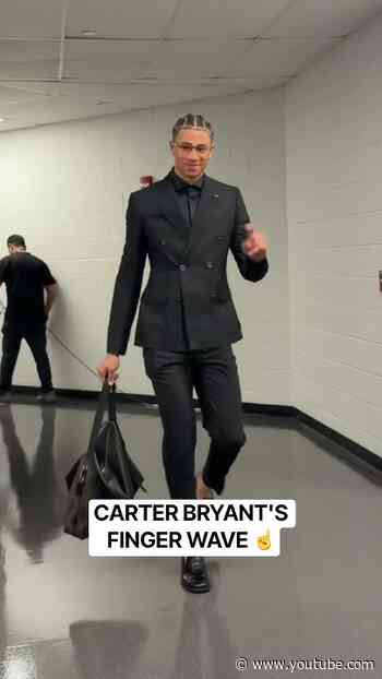 Carter Bryant’s Signature Finger Wave throughout the season