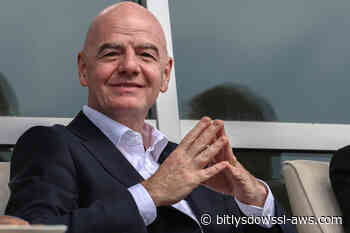 Cuatro días frenéticos para la caída del plan Infantino de inversión privada en la FIFA