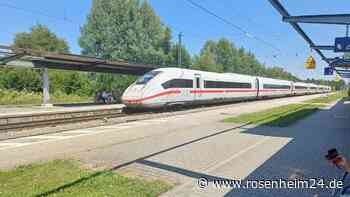 „Schildbürgerstreich“: DB will saniertes Dach am Bahnhof in Übersee entfernen