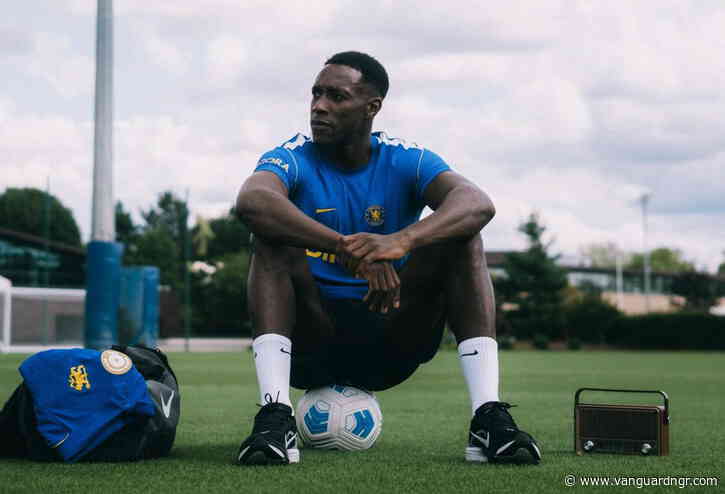 Welbeck joins Chelsea on two-year contract