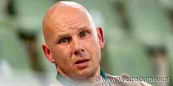 Van Halst pleit voor verandering in voetbalwereld: 'Dat kan eigenlijk niet'