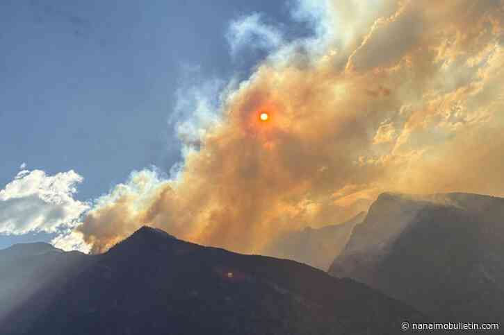 Evacuation orders issued for Riley Creek fire south of Lillooet
