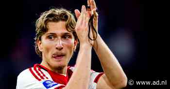 Paris Saint-Germain aast op Mika Godts, Ajax-aanvaller kan vijfjarig contract tekenen bij Champions League-winnaar