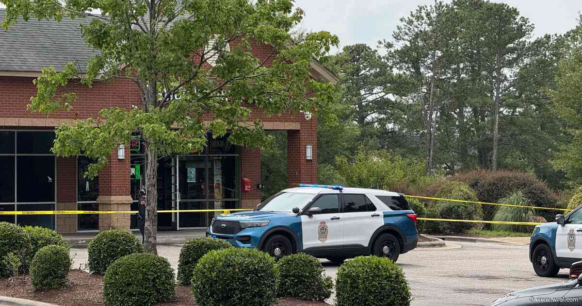 Police: Juvenile shot at Raleigh vape shop