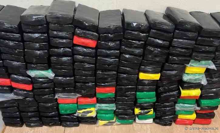 Honderden kilo’s cocaïne ontdekt in verborgen ruimte roermechanisme van vrachtschip