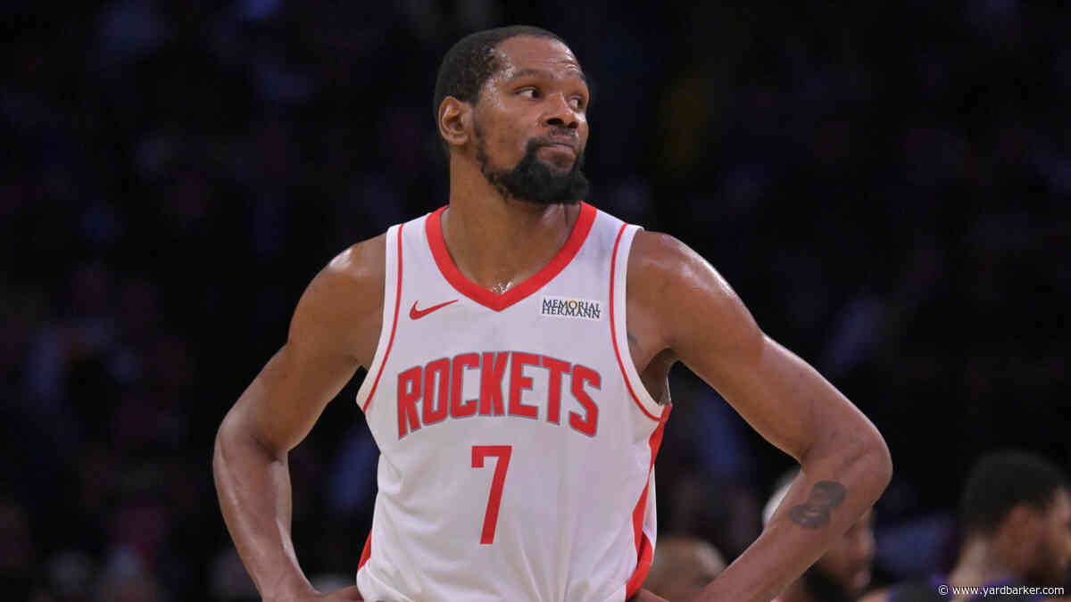 Kevin Durant is being linked to 1 possible suitor