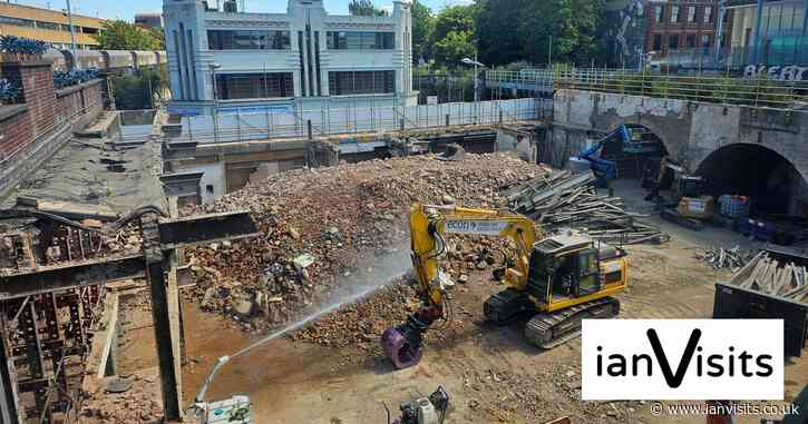 Peckham Rye station’s arcade demolition down to ground level