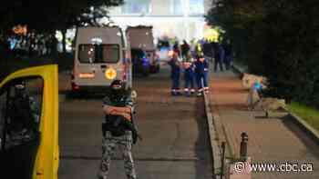 Bombing near upscale Moscow restaurant kills 3 people, wounds at least 21