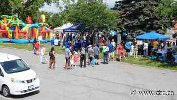 Thunder Bay, Ont., residents celebrate the Waverley Library’s 75th birthday
