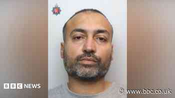 Man stabbed wife 40 times after she tried to leave him