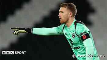 Sheffield Wednesday sign goalkeeper Trueman