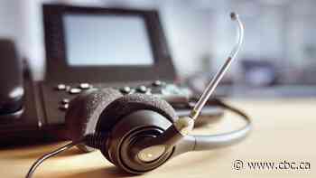 Wait times for Quebec's 811 health line are exploding. What's the holdup?