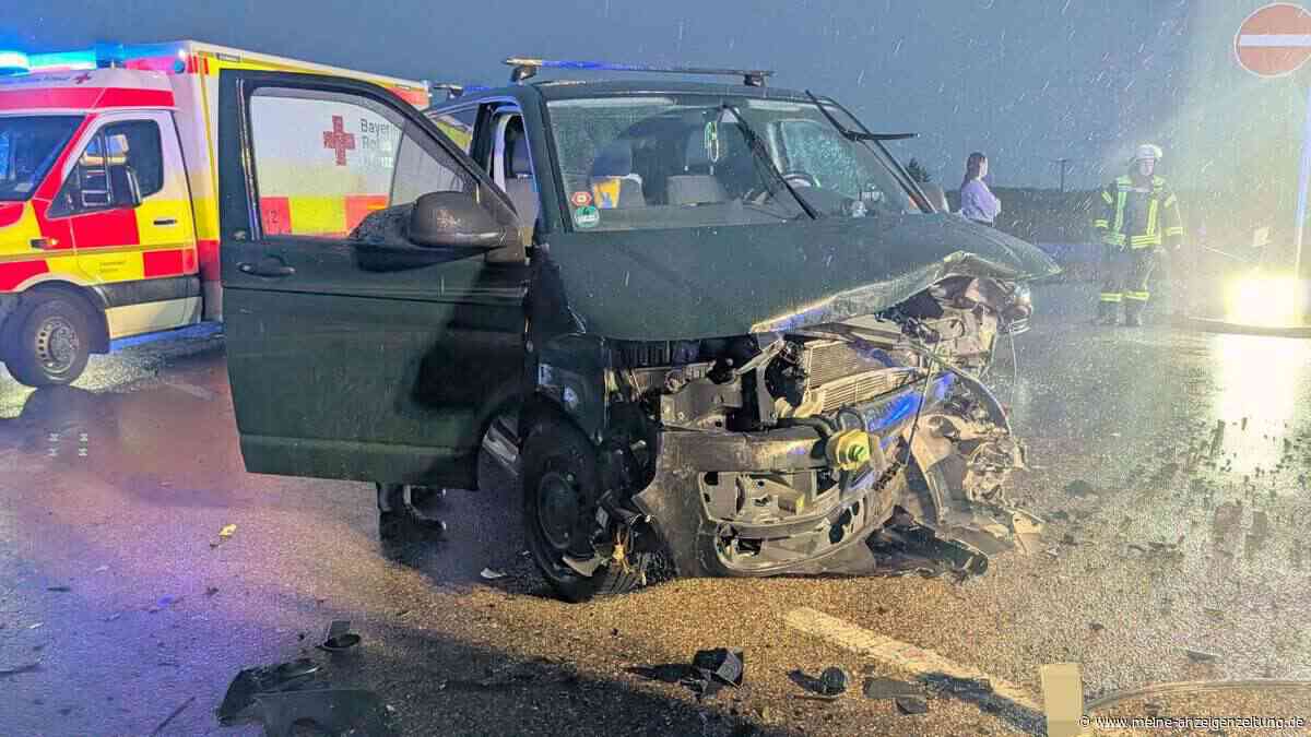 20-Jährige übersieht Gegenverkehr: Sechs Verletzte an A94-Auffahrt