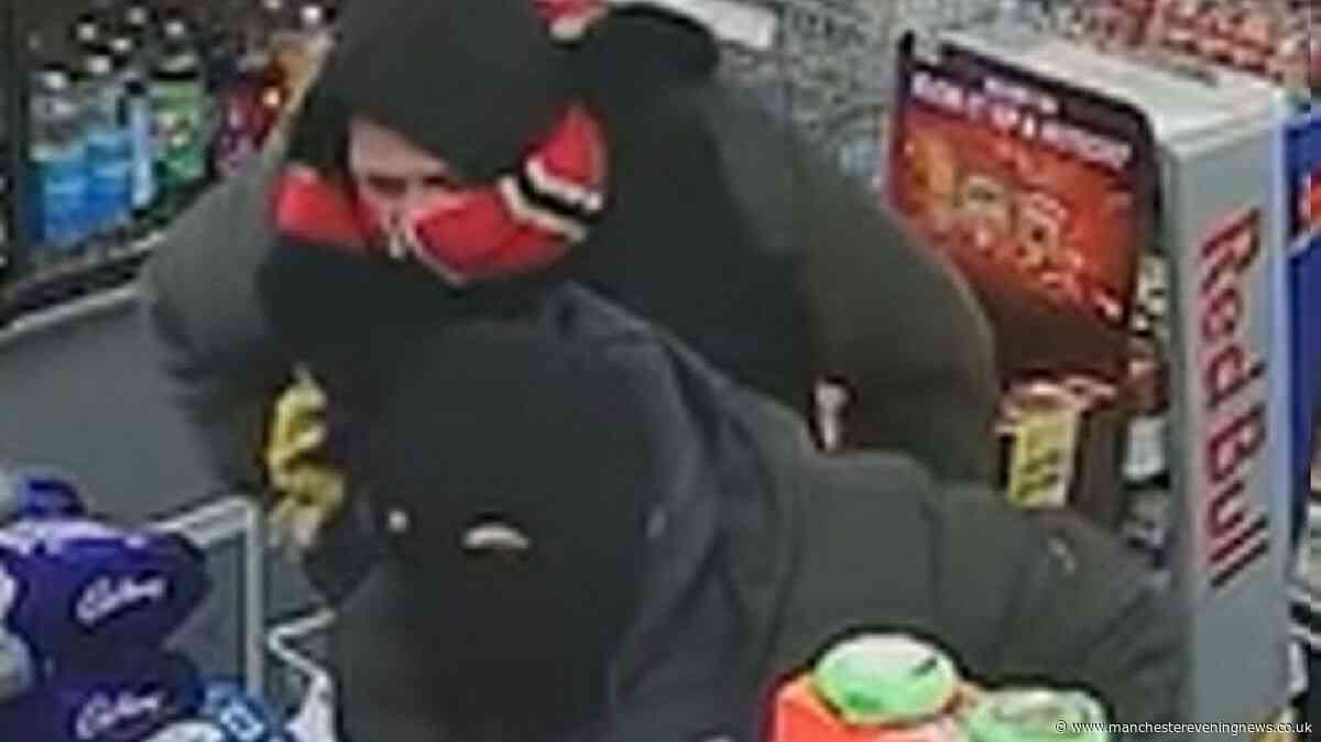 'Sorry love': Armed crooks who bickered through shop raid apologise before fleeing