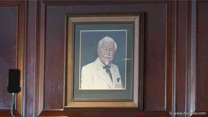 KFC founder's personal belongings fetch thousands at Kentucky auction