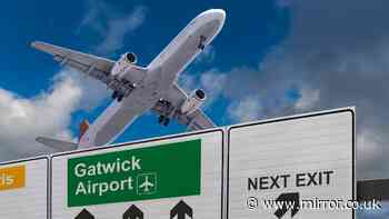 Pilot issues 'flying saucer' alert after spotting UFO while landing at Gatwick