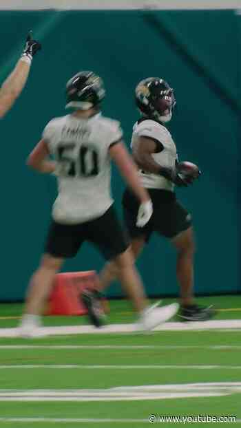 Ventrell Miller with the user lurk 🎮 #DUUUVAL