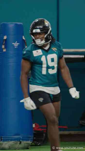 Josh Cameron is cooking at camp 🍳 #DUUUVAL