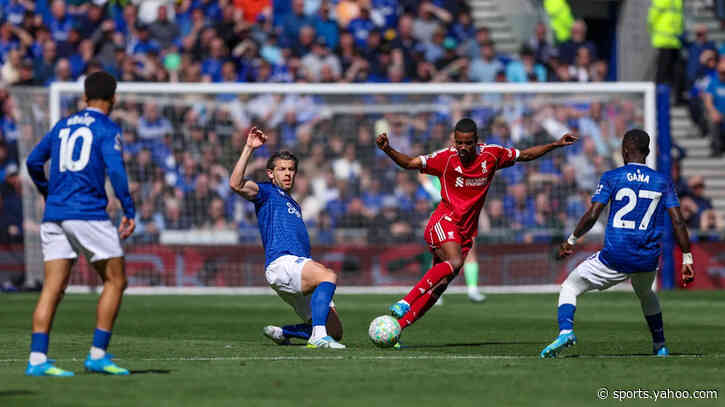 Liverpool legend claims price tag won’t bother star attacker despite slow start