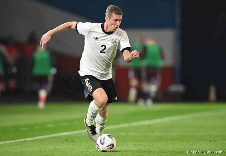 Adi Hütter confirms Elias Baum will remain at Eintracht Frankfurt