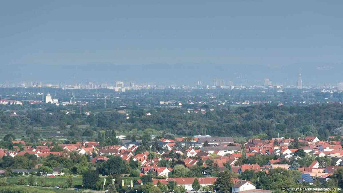 Wohnmobilstellplatz am höchsten Punkt der Deutschen Weinstraße