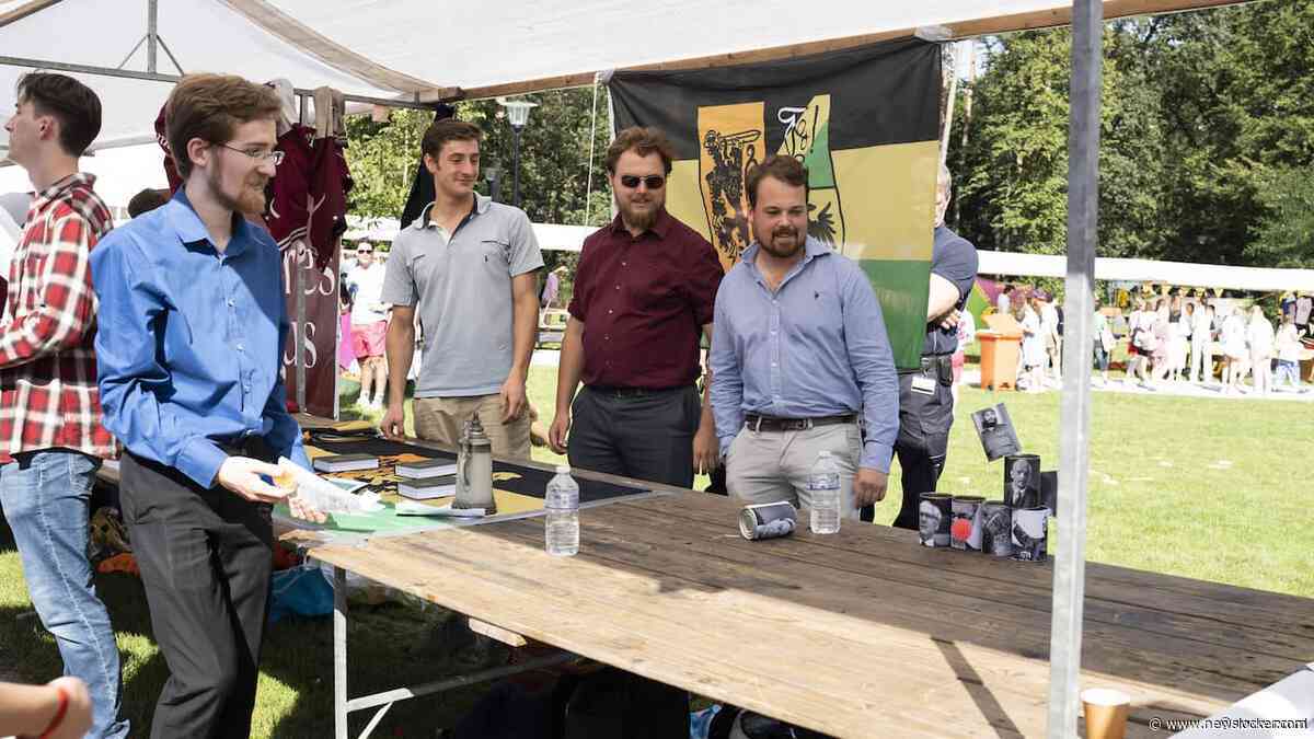 Introductiemarkten worstelen met omstreden rechts-nationalistische vereniging