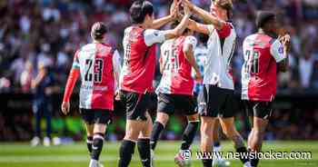 Ueda schiet Feyenoord met keiharde penalty op voorsprong, Valente raakt de lat