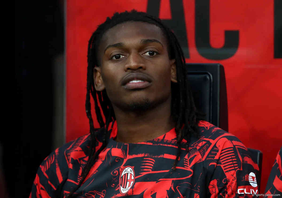 Growing reports Leao could stay at Milan as Fenerbahce have not yet convinced