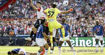 Shaqueel van Persie helpt Feyenoord in laatste test voor eredivisiestart aan winst Kuip Cup tegen Atalanta