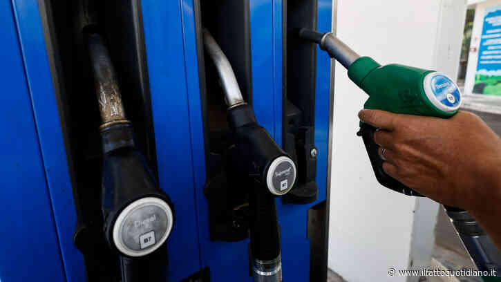 Gasolio a 2,096 euro al litro in pieno esodo estivo: “Sconto evaporato”. La mappa interattiva per trovare il distributore più conveniente