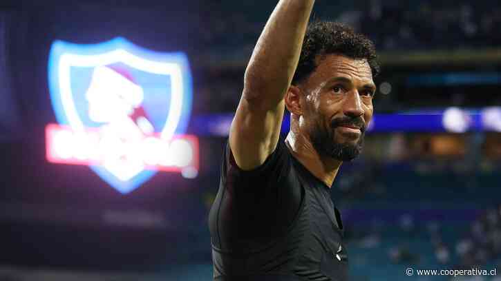 Todo listo: Colo Colo confirmó cuándo será la presentación de Vozinha