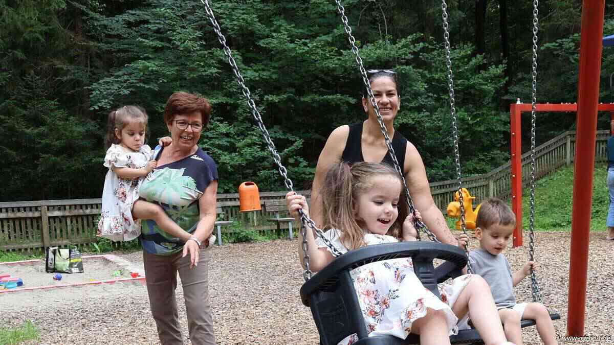Familienpatin kümmert sich um Drillinge: „Wie frische Luft für uns"