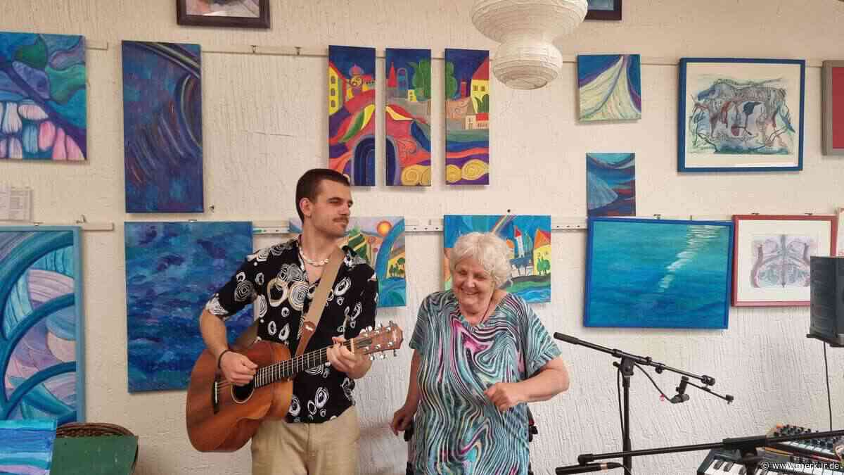 Ungewöhnliche WG in München: „Meine Kumpels sind absolute Fans von Hildegard“