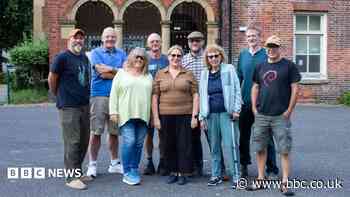 Residents launch bid to save listed park mansion