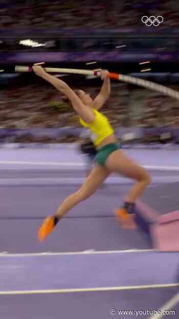 The only valid reaction to becoming an Olympic champion. 😮‍💨