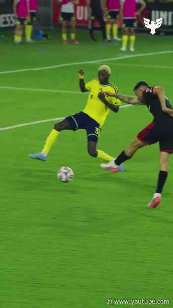 LOUIS CREATES & TAI FINISHES 🤯  #dcunited #mls #soccer #goal #assist #taibaribo #louismuteanu