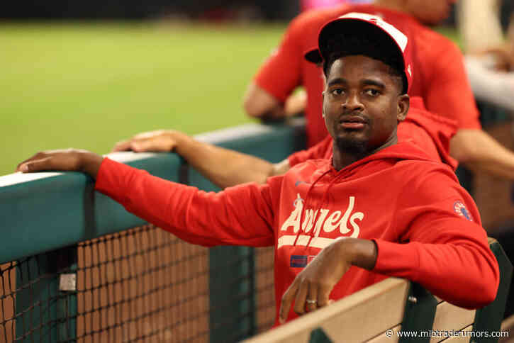 Cubs Interested In Soriano, Weaver, Hoffman