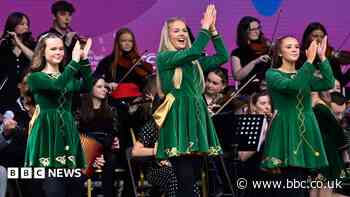 Fleadh kicks off in Belfast with colourful performances