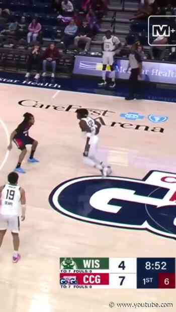 Victor Oladipo had the defender on skates! 🫣