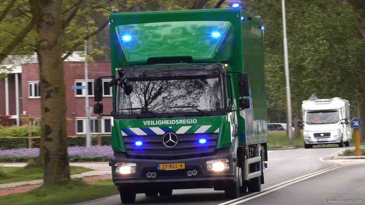 Brandweer Obdam en Wormerveer met Spoed onderweg naar een Grote brand in Slootdorp