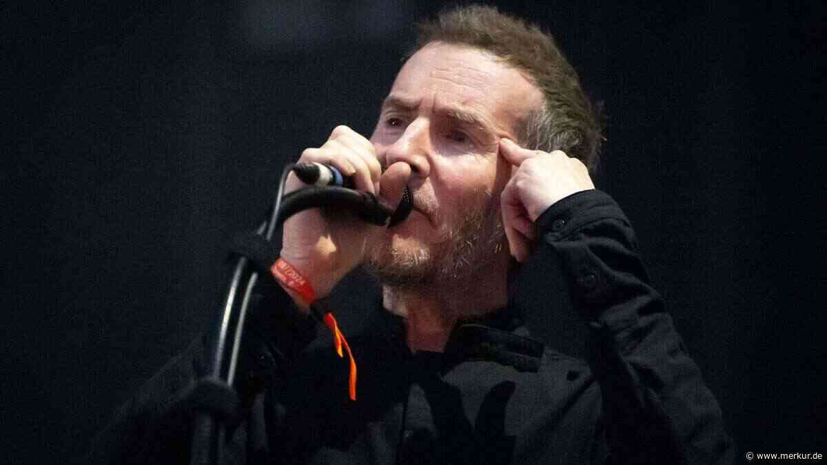 Wegen Palästina-Flagge: Britische Band wird in Singapur nach Auftritt festgenommen
