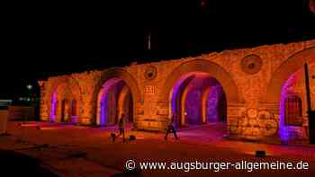 Blaubeurer Tor erstrahlt: Illumination setzt historisches Bauwerk in Szene